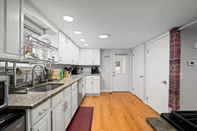 65 Edgewater Avenue, Shrewsbury, MA 01545 - Photo 5