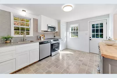 139 High Street, Winchester, MA 01890 - Photo 9