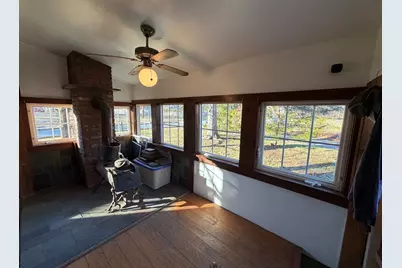 130 Laurel St, Greenfield, MA 01301 - Photo 17