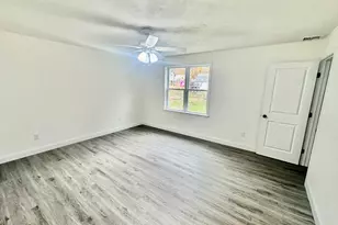 109 Navy Yard Rd, Dracut, MA 01826 - Photo 17