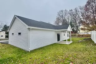 109 Navy Yard Rd, Dracut, MA 01826 - Photo 23