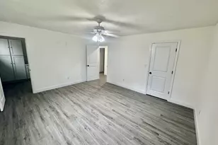 109 Navy Yard Rd, Dracut, MA 01826 - Photo 13