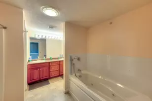 34 Oak Leaf Road U 34, Fitchburg, MA 01420 - Photo 19