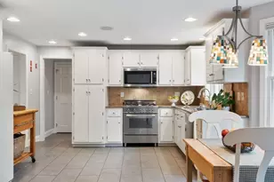 50 Hidden Rd, Andover, MA 01810 - Photo 9