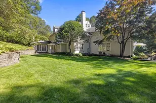 142 Crafts Rd, Brookline, MA 02467 - Photo 35