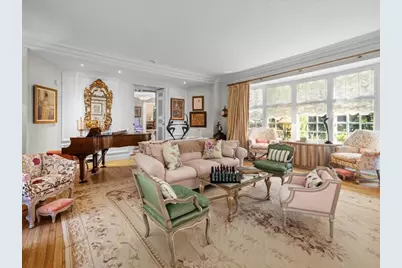 142 Crafts Road, Brookline, MA 02467 - Photo 17