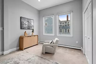 172 Bunker Hill St, Boston, MA 02129 - Photo 13