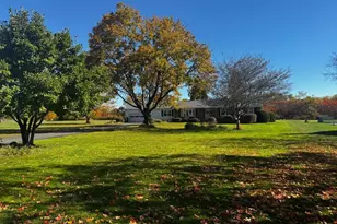 2 Scott Ln, Hadley, MA 01035 - Photo 3