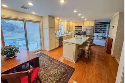 2 Scott Ln, Hadley, MA 01035 - Photo 11