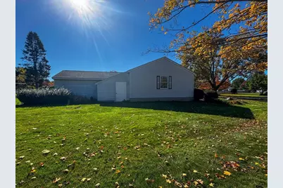 2 Scott Ln, Hadley, MA 01035 - Photo 5