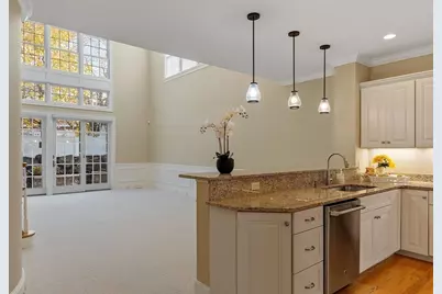 527 Salem St #42, Lynnfield, MA 01940 - Photo 3