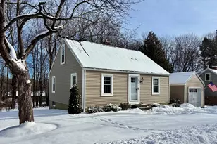 21 Highland Park Rd, Rutland, MA 01543 - Photo 1