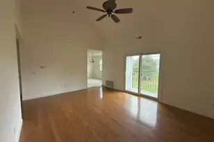 94 Tennis Plaza Rd, Dracut, MA 01826 - Photo 13