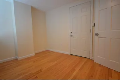 1801 Beacon St #2, Brookline, MA 02445 - Photo 7