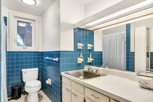 86 Avon Hill St, Cambridge, MA 02140 - Photo 15