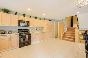 45 Half Crown Cir, Ashland, MA 01721 - Photo 17