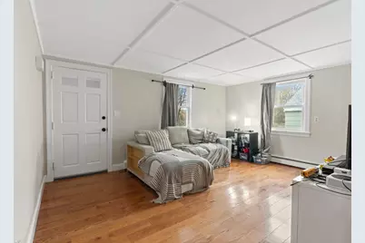 19 Cedar St, Beverly, MA 01915 - Photo 9