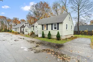 19 Cedar St, Beverly, MA 01915 - Photo 31