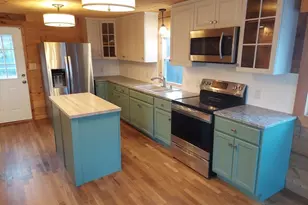 8 Phillips St, Attleboro, MA 02703 - Photo 5