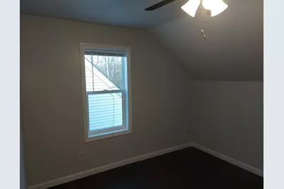 8 Phillips St, Attleboro, MA 02703 - Photo 13