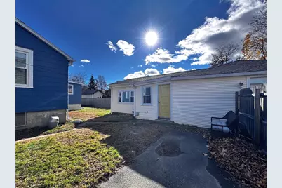 39 State St, Chicopee, MA 01013 - Photo 21