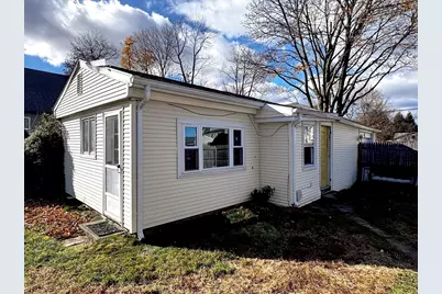 39 State St, Chicopee, MA 01013 - Photo 21