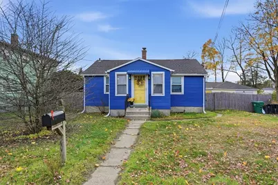 39 State St, Chicopee, MA 01013 - Photo 3