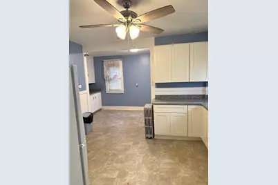 21 Westford Cir, Springfield, MA 01119 - Photo 5