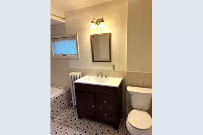 21 Westford Cir, Springfield, MA 01119 - Photo 15