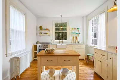 61 William St, Worcester, MA 01609 - Photo 3