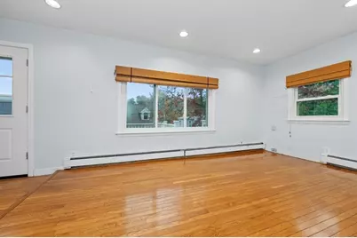 28 Hillcrest St, Waltham, MA 02451 - Photo 7