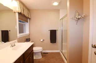 96 Winterberry Ln, Easton, MA 02356 - Photo 23