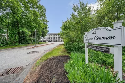 42 Rogers St #6, Tewksbury, MA 01876 - Photo 3