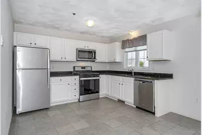 42 Rogers St #6, Tewksbury, MA 01876 - Photo 9