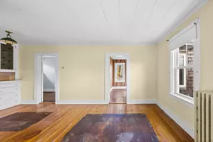 24 School St, Oak Bluffs, MA 02557 - Photo 5