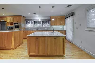 470 Rockland St, Brockton, MA 02301 - Photo 7