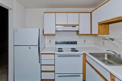 90 McKinstry Ave #117, Chicopee, MA 01013 - Photo 3