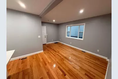 63 Essex St #1, Swampscott, MA 01907 - Photo 3