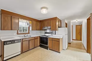 12 Paula Beth St, Littleton, MA 01460 - Photo 9