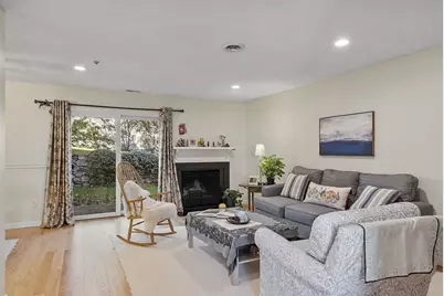 16 Concord Greene #5, Concord, MA 01742 - Photo 3