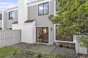 16 Concord Greene, Concord, MA 01742 - Photo 33