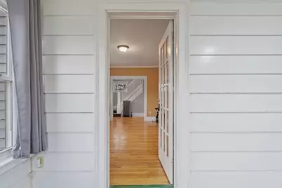 577 Chandler Street, Worcester, MA 01602 - Photo 27