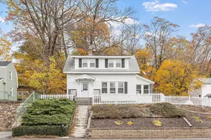 577 Chandler St, Worcester, MA 01602 - Photo 1