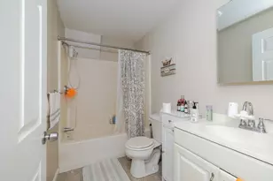 35 May St, Worcester, MA 01610 - Photo 7