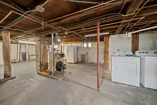 578 Plain St, Brockton, MA 02302 - Photo 23