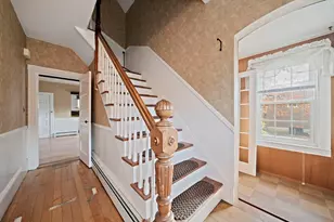 578 Plain St, Brockton, MA 02302 - Photo 15