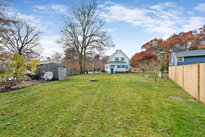 578 Plain St, Brockton, MA 02302 - Photo 25