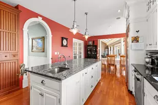 111 Windsor Ridge Dr, Northbridge, MA 01534 - Photo 9