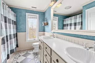 111 Windsor Ridge Dr, Northbridge, MA 01534 - Photo 21