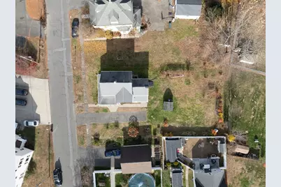 3 Ellsworth St, Westfield, MA 01085 - Photo 5